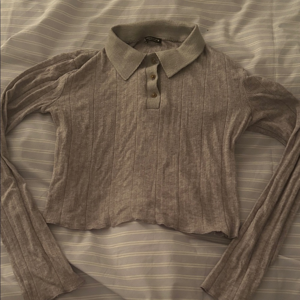 Zara Gray Button Down Collared Crop Top